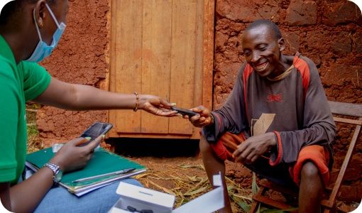 GiveDirectly programme recipient Emmanuel in Rwanda. Photo: GiveDirectly.